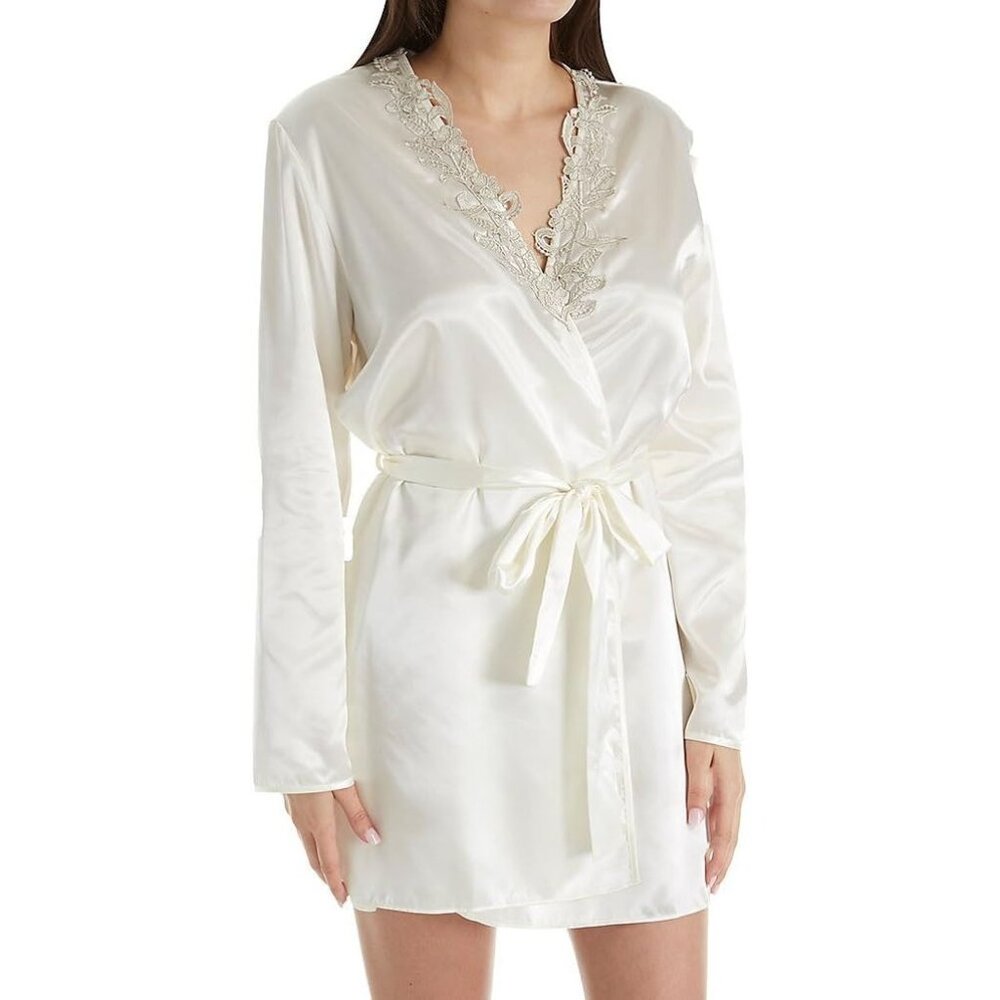 NEW Flora by Flora Nikrooz Women Stella Ivory Floral Lace Trim Satin Short Robe